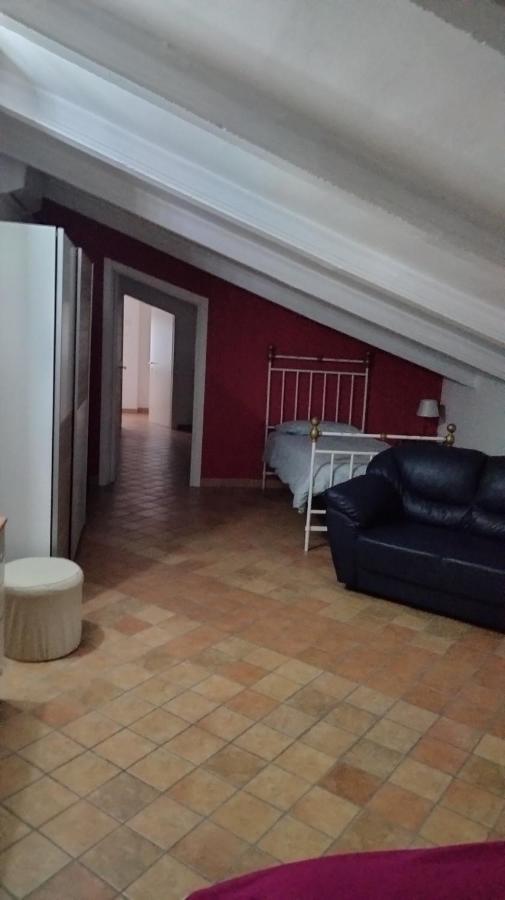 Mansarda Viti - Sguardo Su Frontone - Apartment Ngoại thất bức ảnh