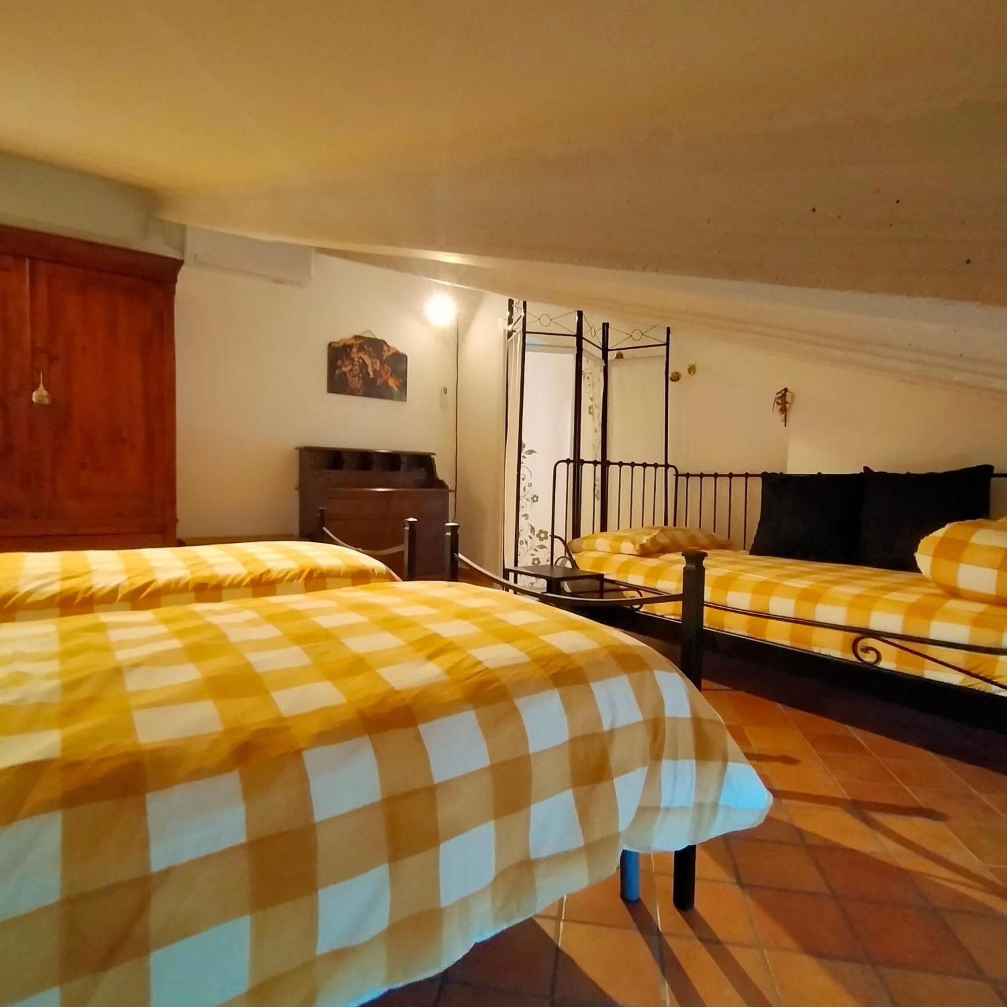 Mansarda Viti - Sguardo Su Frontone - Apartment Ngoại thất bức ảnh